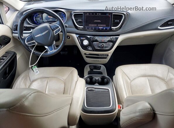 2C4RC1L7XMR591477 2021 CHRYSLER PACIFICA Серебряный Вид панели приборов