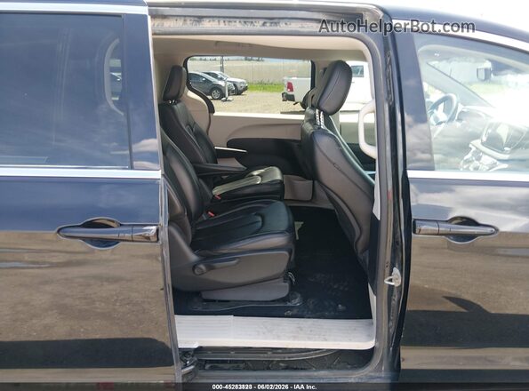 2C4RC1L7XPR555955 2023 CHRYSLER PACIFICA Black 