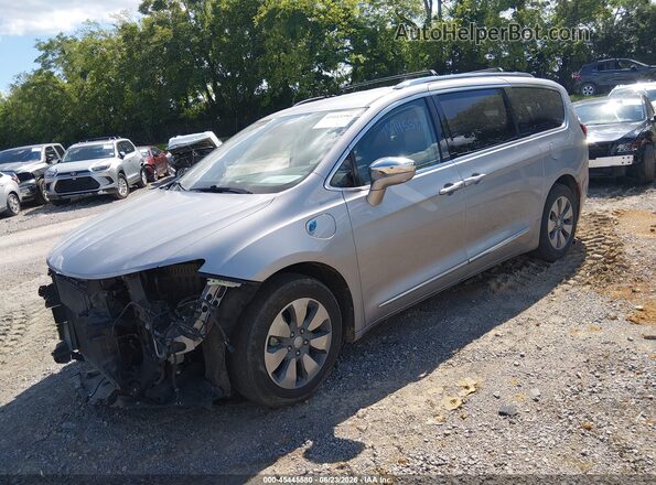 2C4RC1N72JR105513 2018 CHRYSLER PACIFICA Серебряный Передняя левая четверть