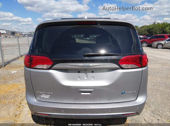 2C4RC1N72JR105513 2018 CHRYSLER PACIFICA Серебряный 