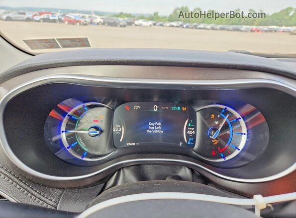 2C4RC1N73JR178485 2018 CHRYSLER PACIFICA Black Vista del cuadro de instrumentos