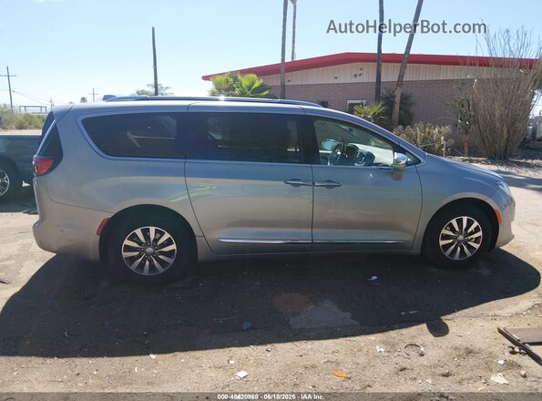 2C4RC1N76LR113648 2020 CHRYSLER PACIFICA Серебряный Вид щитка приборов