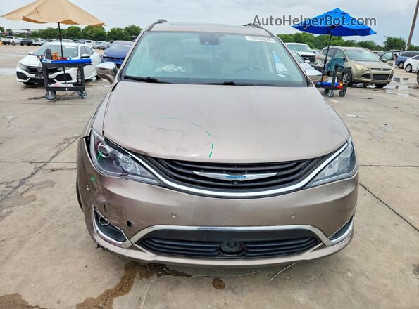 2C4RC1N77JR105569 2018 CHRYSLER PACIFICA Tan Vista frontal