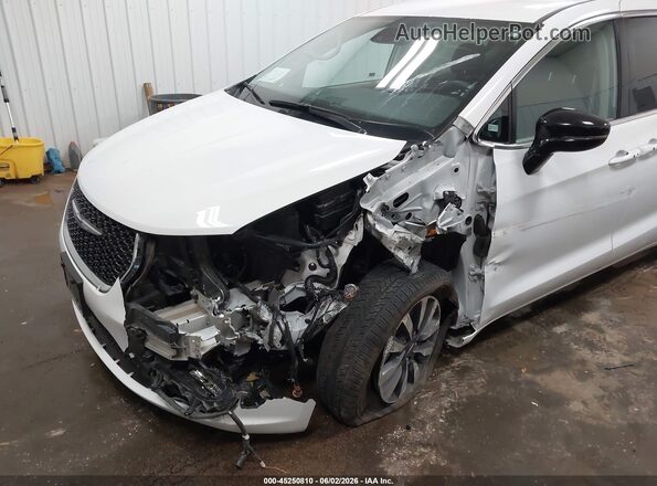 2C4RC1S71RR153469 2024 CHRYSLER PACIFICA White Вид спереду