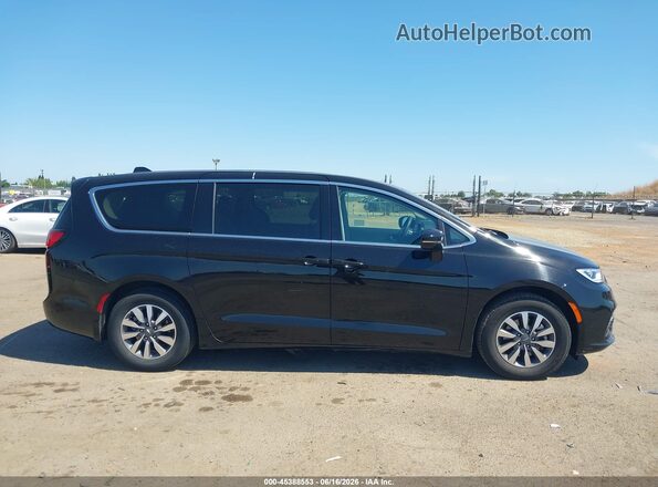 2C4RC1S72RR137796 2024 CHRYSLER PACIFICA Black 