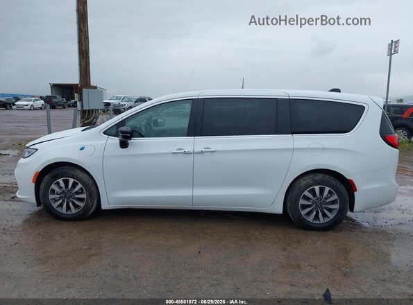 2C4RC1S72RR153447 2024 CHRYSLER PACIFICA White Вид задньої частини салону