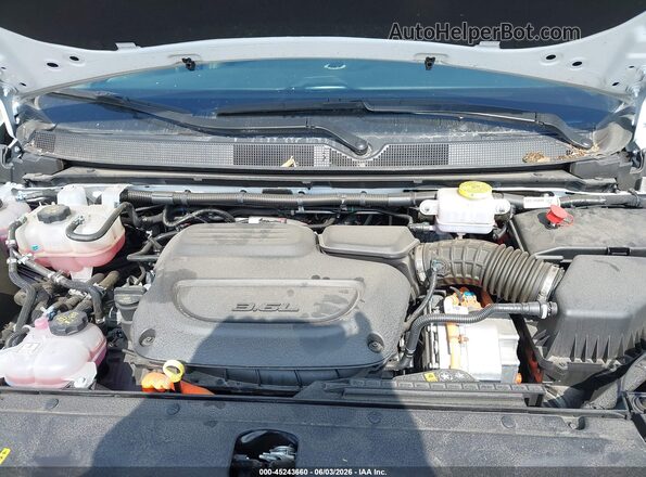 2C4RC1S73RR158270 2024 CHRYSLER PACIFICA White 