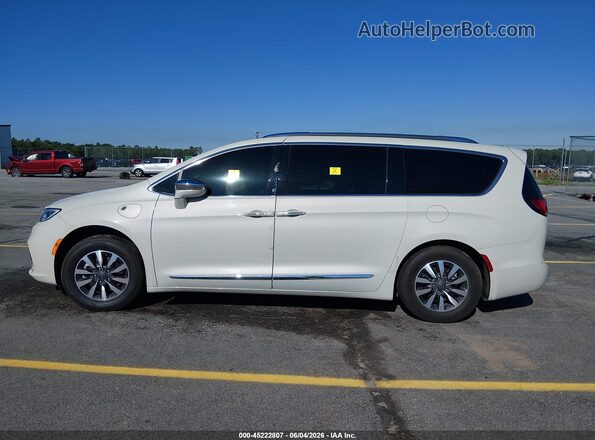 2C4RC1S74MR562851 2021 CHRYSLER PACIFICA White Widok wnętrza 360 stopni