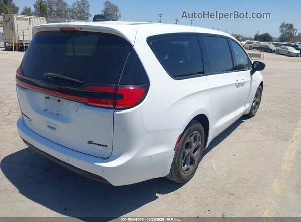 2C4RC1S74RR109255 2024 CHRYSLER PACIFICA White Rear right