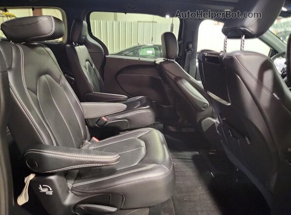 2C4RC3BG5NR238417 2022 CHRYSLER PACIFICA Black უკანა სალონის ხედი