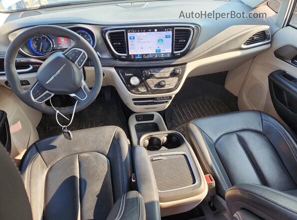 2C4RC3BG9NR183972 2022 CHRYSLER PACIFICA White Widok deski rozdzielczej