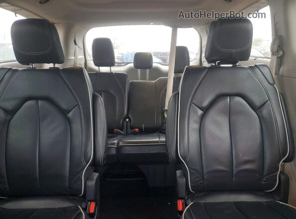 2C4RC3GG0NR135236 2022 CHRYSLER PACIFICA Gray უკანა სავარძლების ხედი