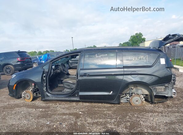 2C4RC3GG0PR506981 2023 CHRYSLER PACIFICA Black Вид задньої частини салону