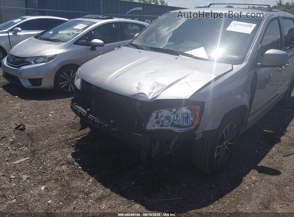 2C4RDGCG0HR772447 2017 DODGE GRAND CARAVAN Серебряный 