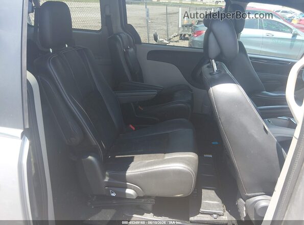 2C4RDGCG0HR772447 2017 DODGE GRAND CARAVAN Серебряный 