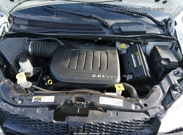 2C4RDGCG0JR342682 2018 DODGE GRAND CARAVAN Белый Вид сзади