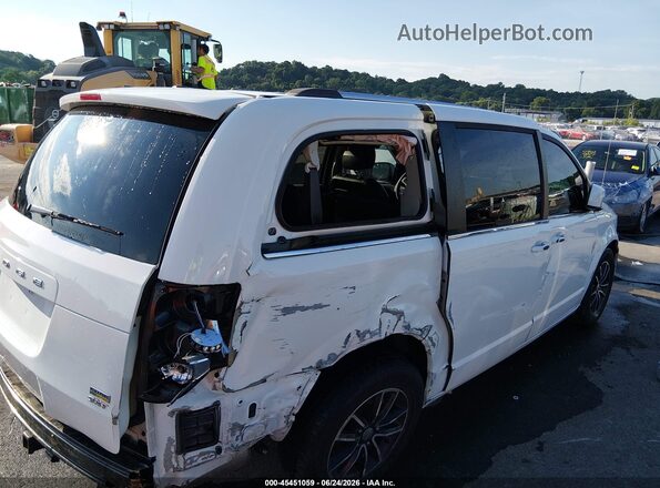 2C4RDGCG0JR342682 2018 DODGE GRAND CARAVAN Белый 