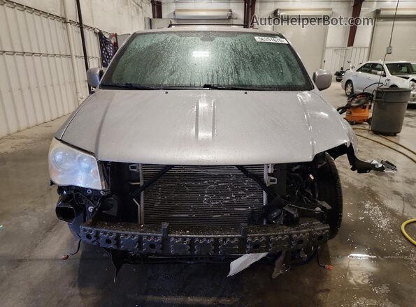 2C4RDGCG0KR753078 2019 DODGE GRAND Silver Front view