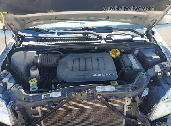 2C4RDGCG1GR146789 2016 DODGE GRAND Silver Vista del compartimento del motor
