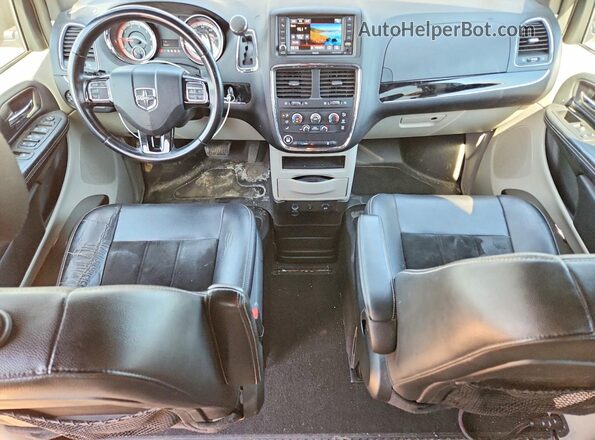 2C4RDGCG1HR651104 2017 DODGE GRAND Gray Widok deski rozdzielczej