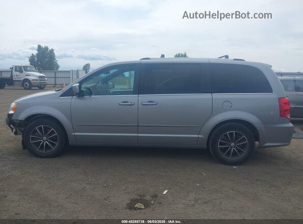 2C4RDGCG1HR699492 2017 DODGE GRAND CARAVAN Silver 