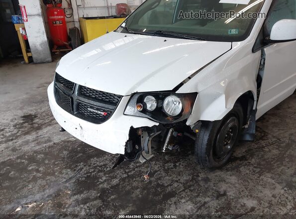 2C4RDGCG2GR137146 2016 DODGE GRAND CARAVAN White Rear interior view