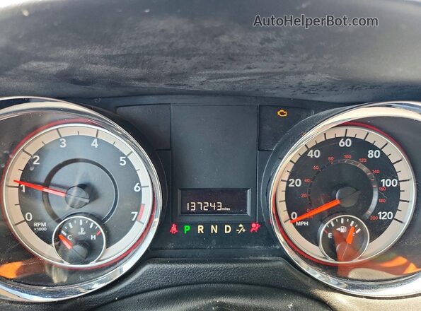 2C4RDGCG2GR312091 2016 DODGE GRAND Burgundy ხელსაწყოთა პანელის ხედი