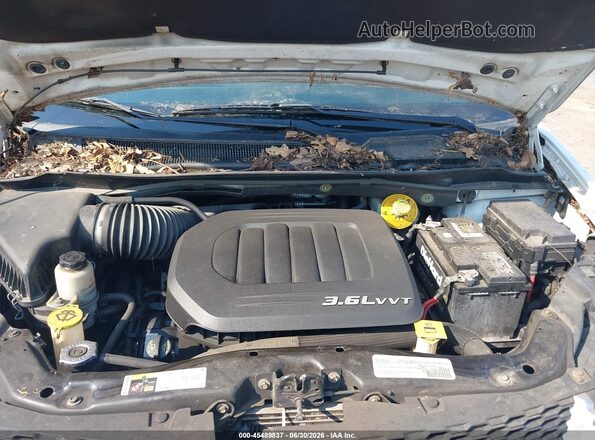 2C4RDGCG2GR350985 2016 DODGE GRAND CARAVAN White Rear view