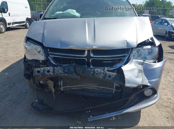 2C4RDGCG2HR600341 2017 DODGE GRAND CARAVAN Silver Դիմացի տեսք