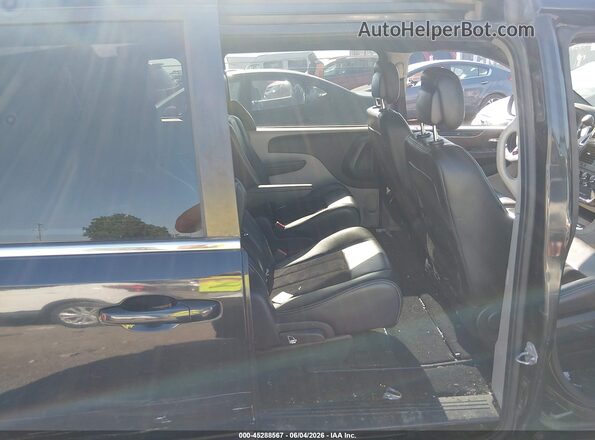 2C4RDGCG2HR604776 2017 DODGE GRAND CARAVAN Black Widok naklejki z numerem VIN