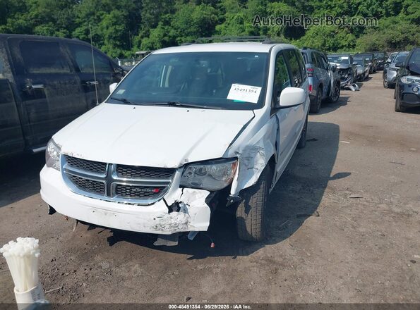 2C4RDGCG2HR699565 2017 DODGE GRAND CARAVAN White წინა მარცხენა ხედი სამი მეოთხედიდან