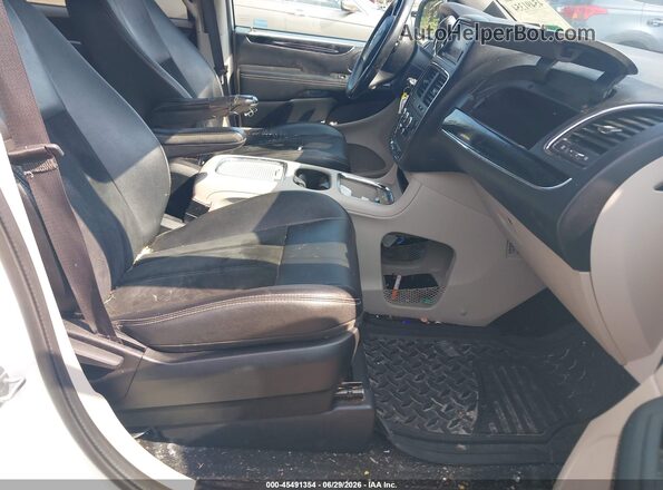 2C4RDGCG2HR699565 2017 DODGE GRAND CARAVAN White წინა სალონის ხედი