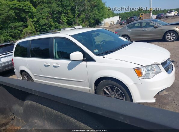 2C4RDGCG2HR699565 2017 DODGE GRAND CARAVAN White უკანა სალონის ხედი