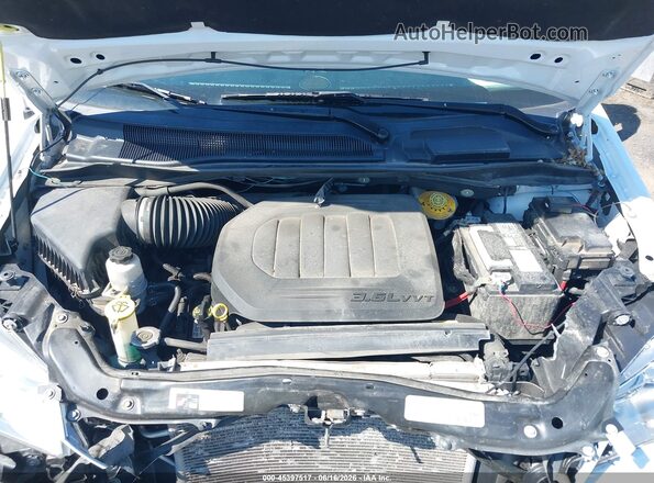 2C4RDGCG2KR771050 2019 DODGE GRAND CARAVAN White Widok z tyłu
