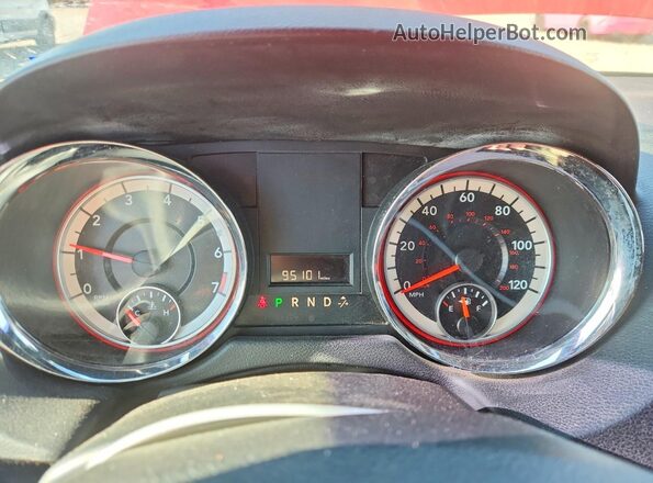 2C4RDGCG3GR137267 2016 DODGE GRAND Red Vista del cuadro de instrumentos