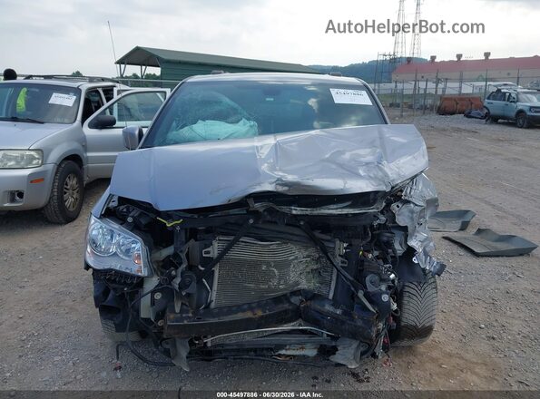 2C4RDGCG3JR302287 2018 DODGE GRAND CARAVAN Silver Вид задньої частини салону