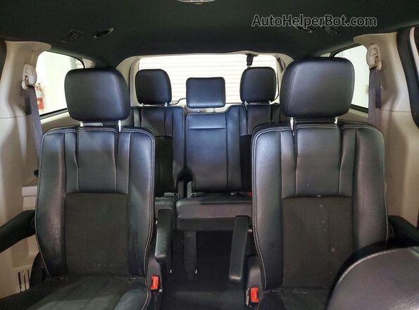 2C4RDGCG3KR529433 2019 DODGE GRAND White Vista de los asientos traseros