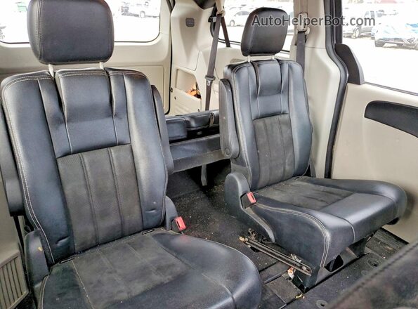 2C4RDGCG4HR719718 2017 DODGE GRAND Gray უკანა სალონის ხედი