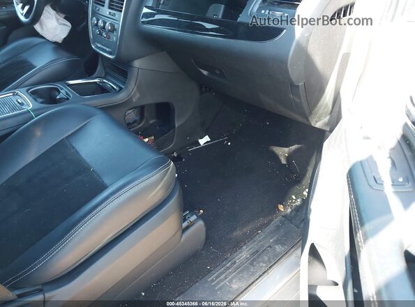 2C4RDGCG4JR140170 2018 DODGE GRAND CARAVAN Silver Вид салону спереду