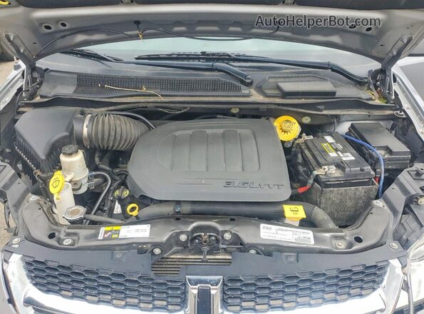 2C4RDGCG4LR174869 2020 DODGE GRAND Silver Widok komory silnika