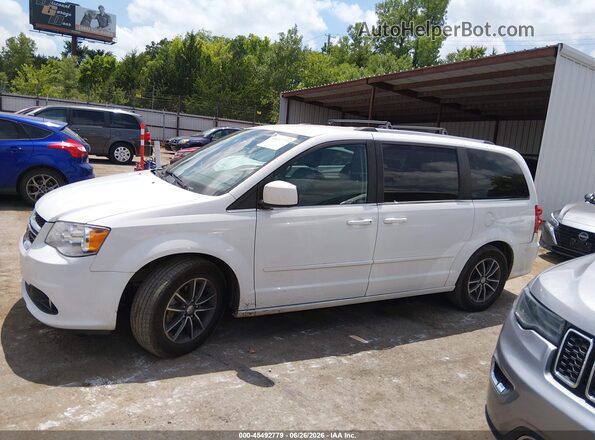 2C4RDGCG5HR867733 2017 DODGE GRAND CARAVAN White Սալոնի 360 աստիճան տեսք