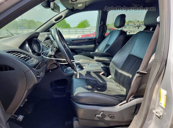 2C4RDGCG6LR197098 2020 DODGE GRAND Silver Front interior view
