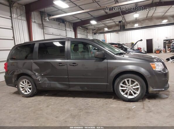 2C4RDGCG7GR351727 2016 DODGE GRAND CARAVAN Gray Rear interior view