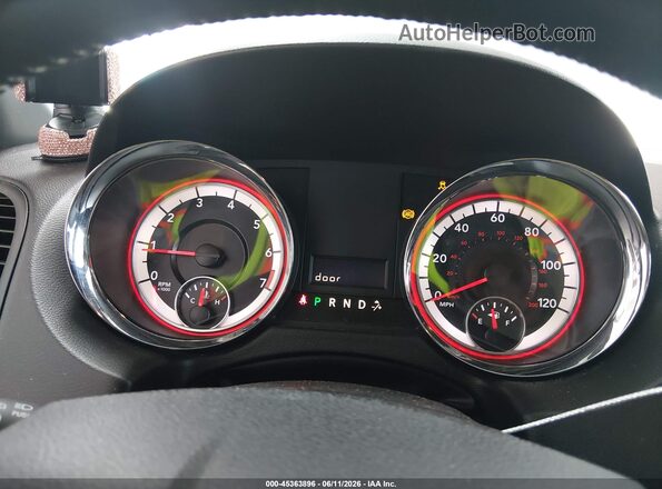 2C4RDGCG7HR781520 2017 DODGE GRAND CARAVAN White Vista de los asientos traseros