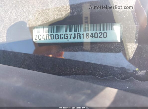 2C4RDGCG7JR184020 2018 DODGE GRAND CARAVAN Black Vista del compartimento del motor