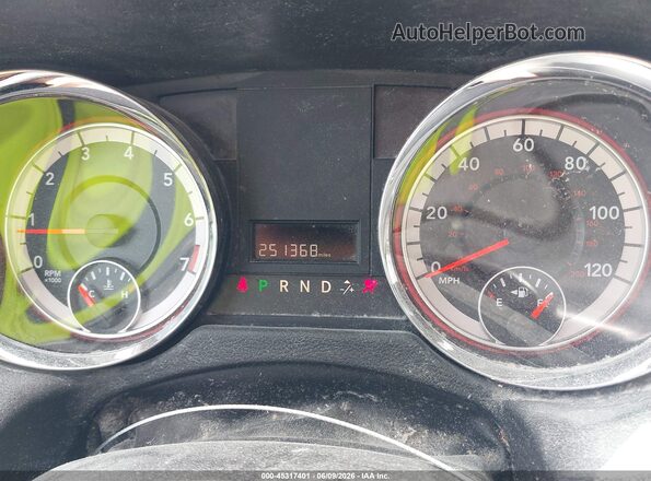 2C4RDGCG7JR325104 2018 DODGE GRAND CARAVAN Burgundy უკანა სავარძლების ხედი