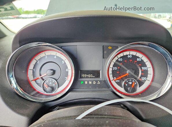 2C4RDGCG7LR173862 2020 DODGE GRAND Silver ხელსაწყოთა პანელის ხედი