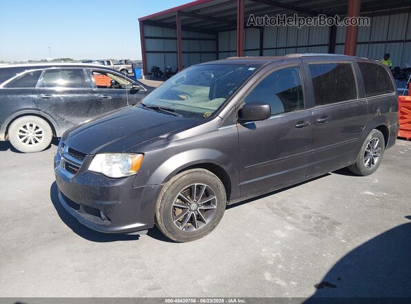 2C4RDGCG8HR749580 2017 DODGE GRAND CARAVAN Gray Front left