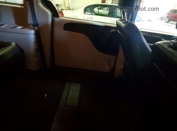 2C4RDGCG8JR301572 2018 DODGE GRAND Black Vista interior trasera