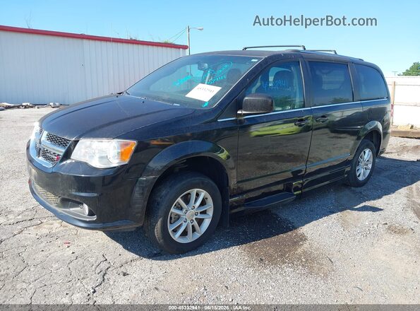 2C4RDGCG9JR179367 2018 DODGE GRAND CARAVAN Черный Передняя левая четверть